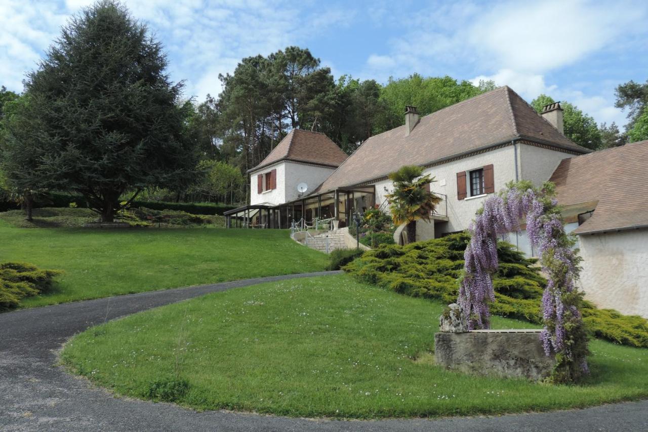 Le Jardin Des Paons Bed & Breakfast Issac Exterior foto